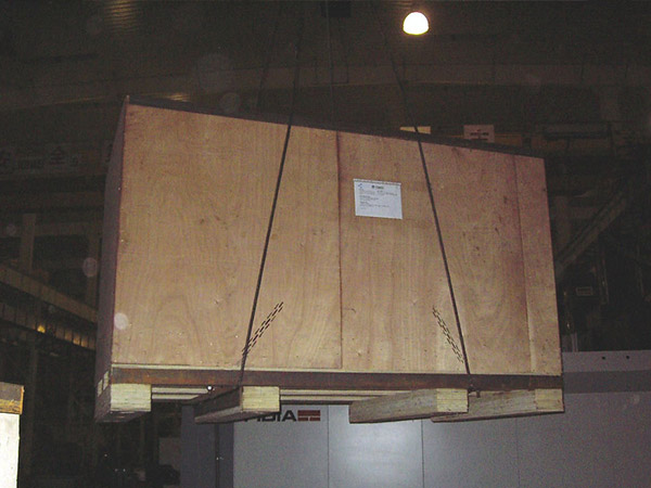 内框架包装箱（重型、角铁包边）4-1